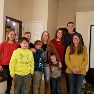 Meet your Posher, Pamela